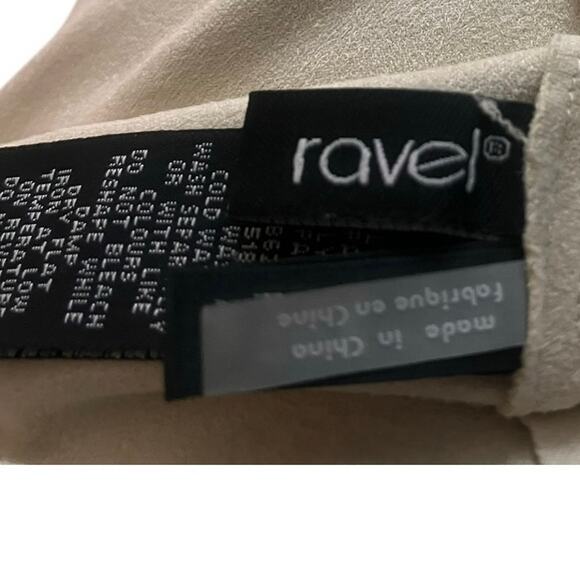 Ravel Ultra Soft Faux Suede Ivory Wrap One Size Fits Most - Picture 5 of 5